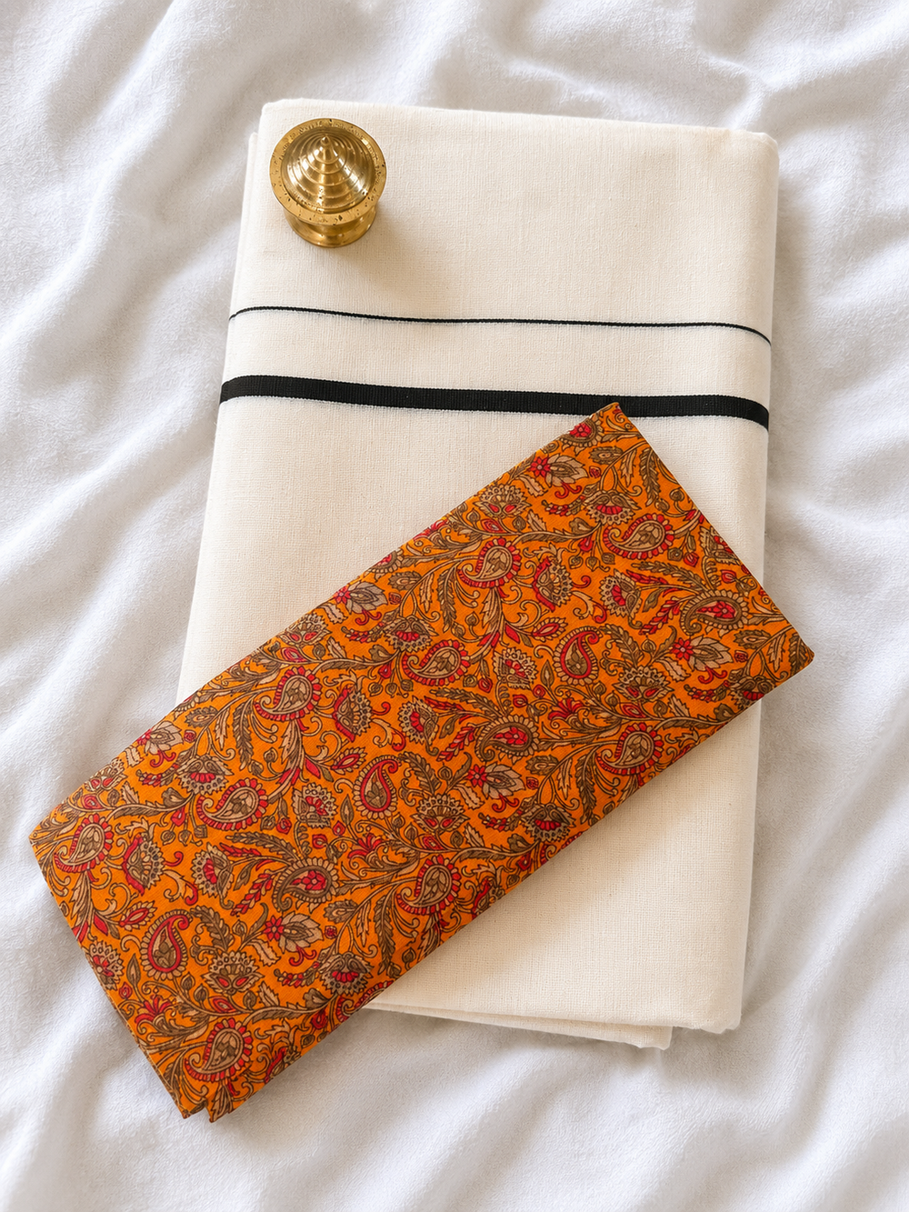 Sooryan - Puliyilakkara Set Saree with Printed Blouse Piece