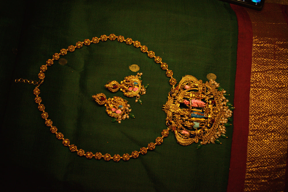 Antique Gold Kaasu Chain with Kemp Pendant Set
